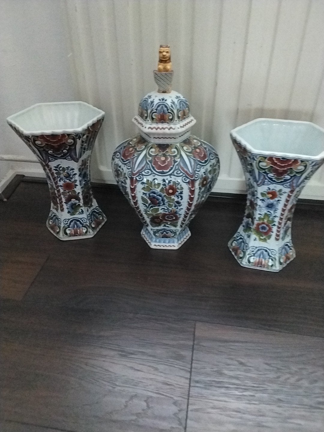Prachtig Delfts Blauw Vazen Set met Leeuw Deksel, Ophalen