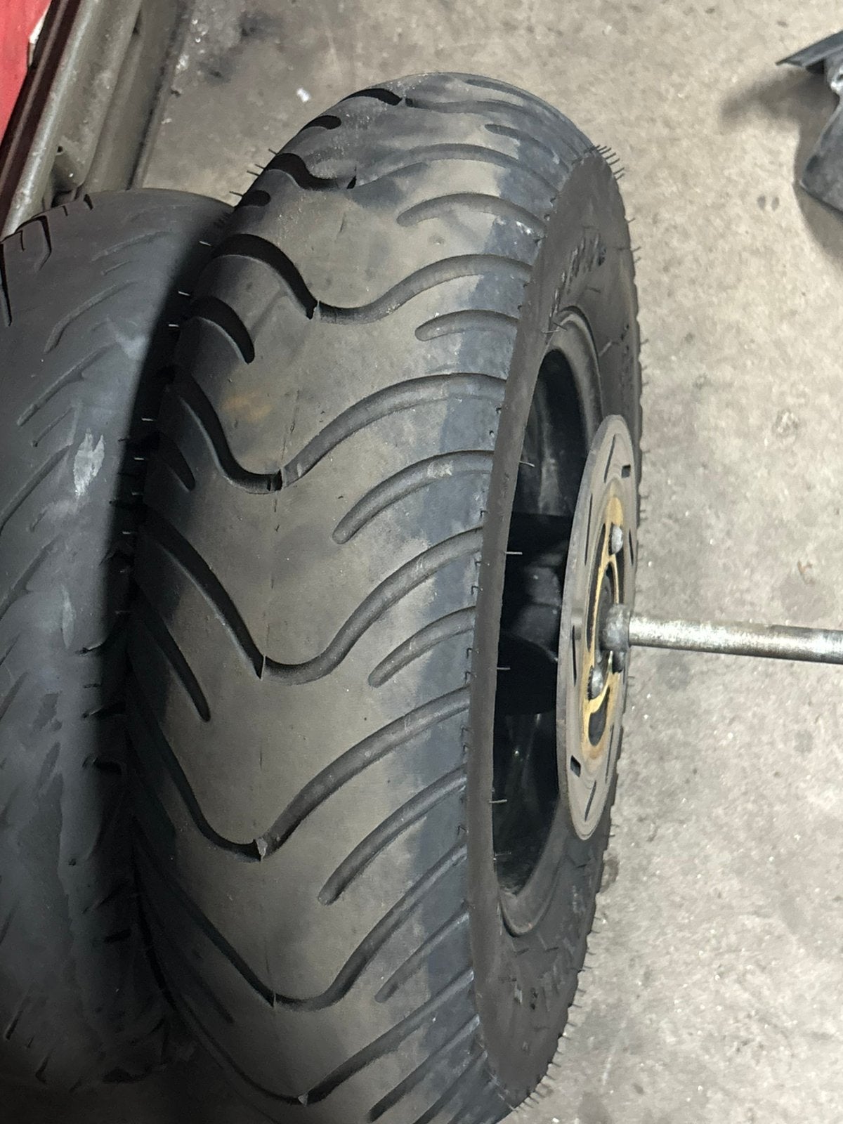 Velg plus voorvork typhoon 125, Motoren, Ophalen