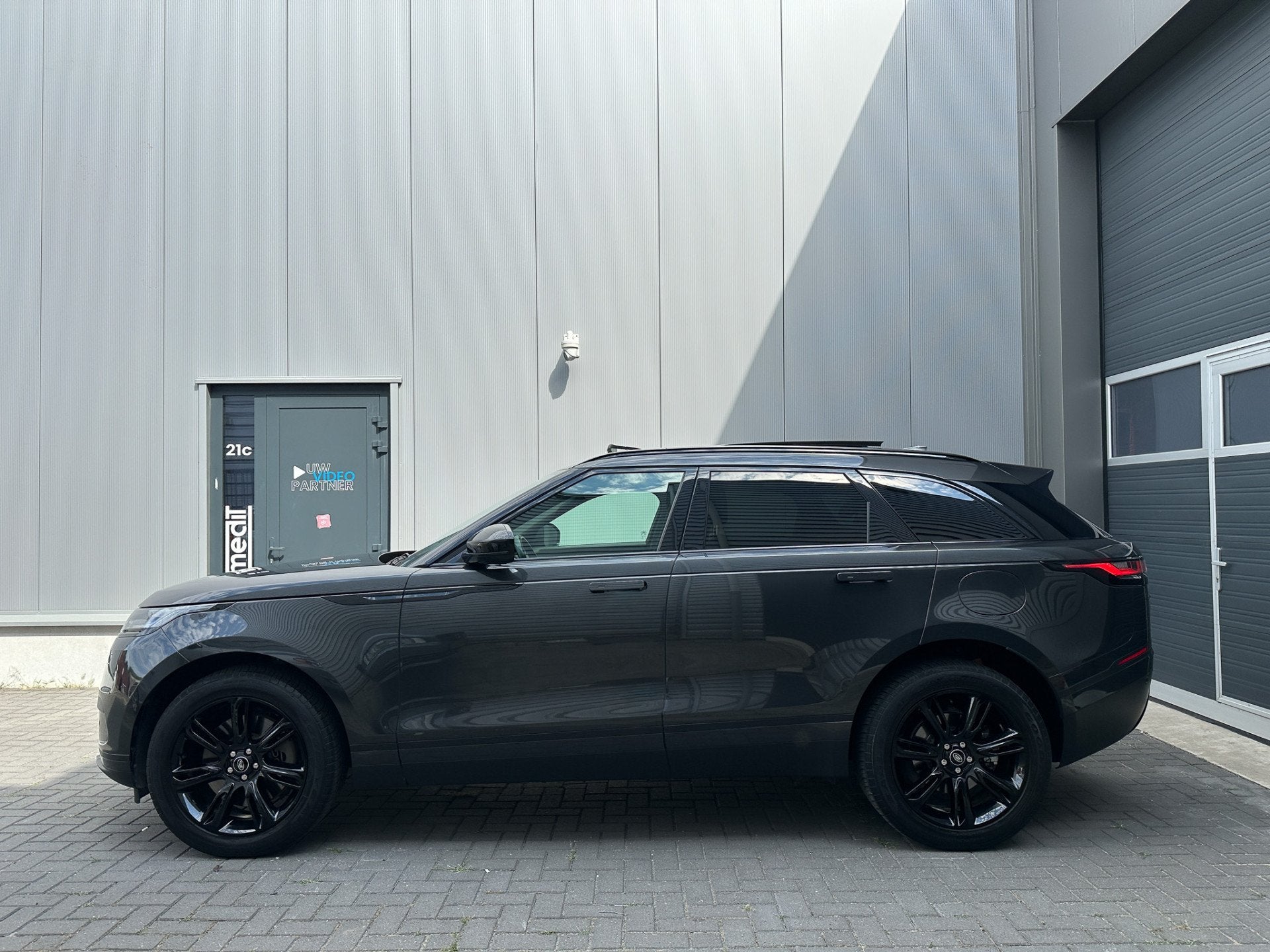 Land Rover Range Rover Velar 2.0 P400e S Pano | Meridian | M, Auto's, Automaat, Dealer onderhouden, Gebruikt, 2000 kg