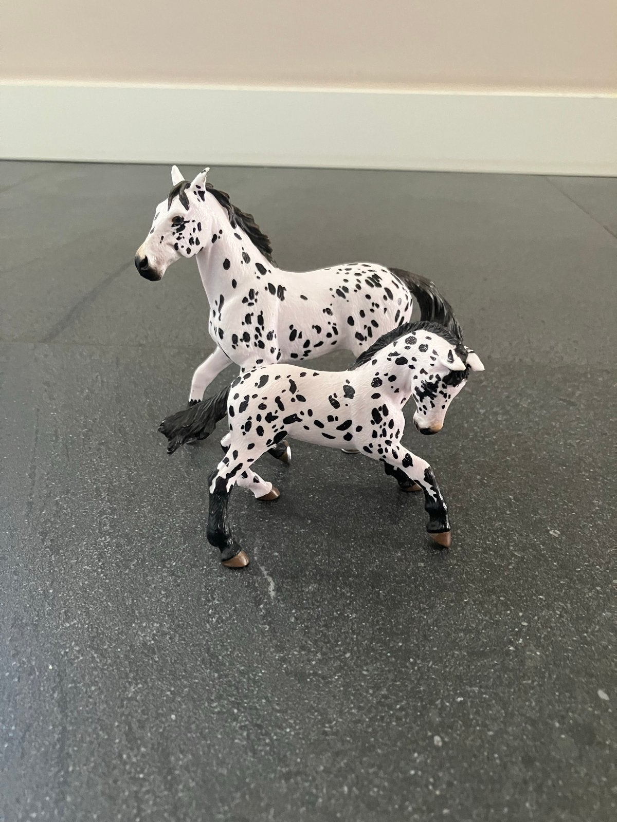 Schleich Appaloosa paard en veulen set, Ophalen of Verzenden, Zo goed als nieuw