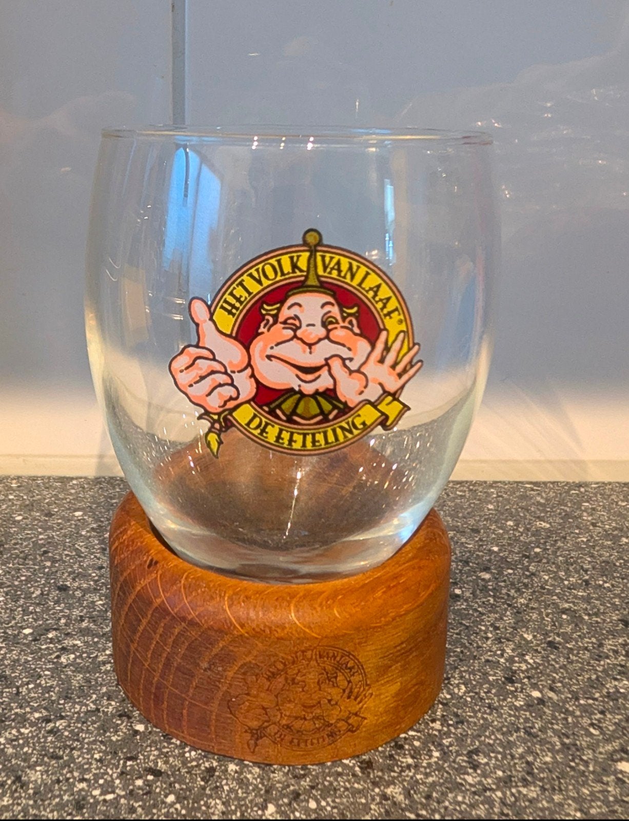 Efteling Het Volk Van Laaf Glas Laafse lurk met houten ring, Verzamelen, Ophalen of Verzenden, Zo goed als nieuw, Gebruiksvoorwerp