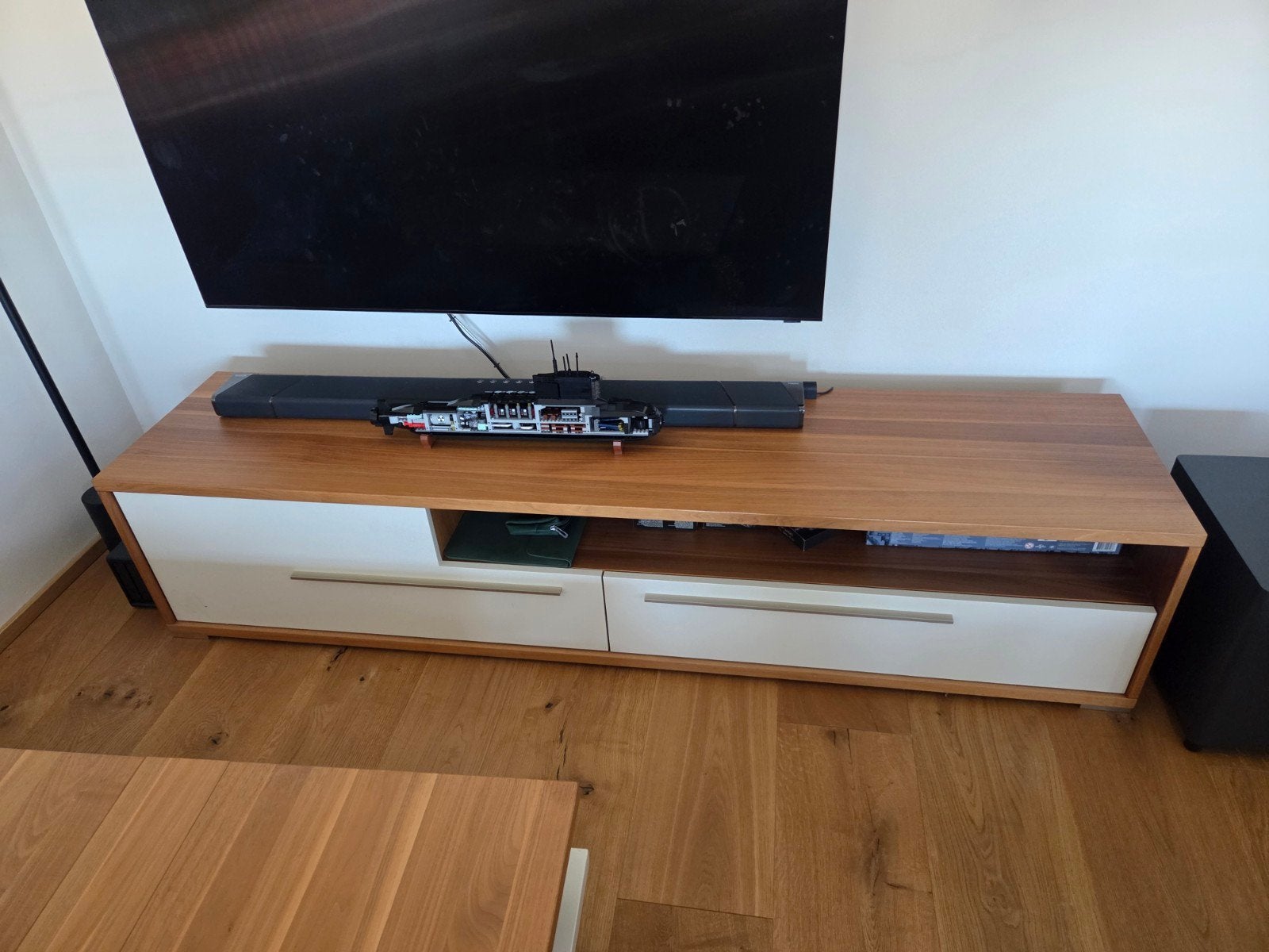 Hülsta Modern tv-meubel met lades en opbergruimte, Huis en Inrichting, Ophalen, Gebruikt, 200 cm of meer, Overige houtsoorten