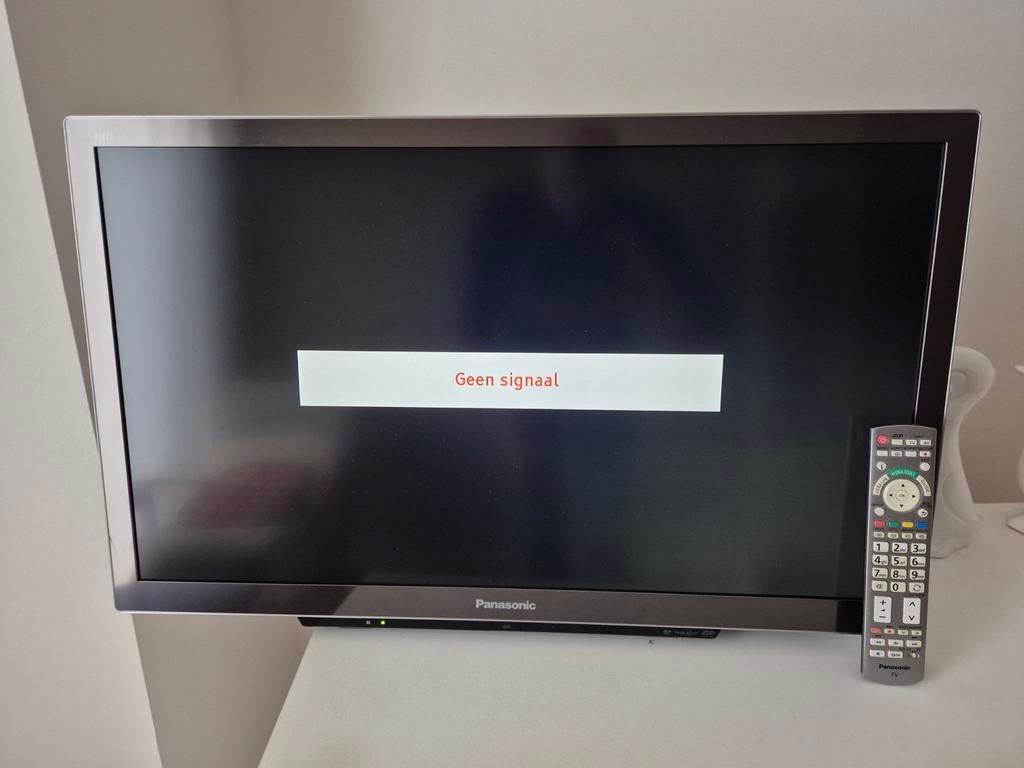 Panasonic LCD TV 32 inch met afstandsbediening, Gebruikt, Panasonic, 50 Hz, HD Ready (720p)