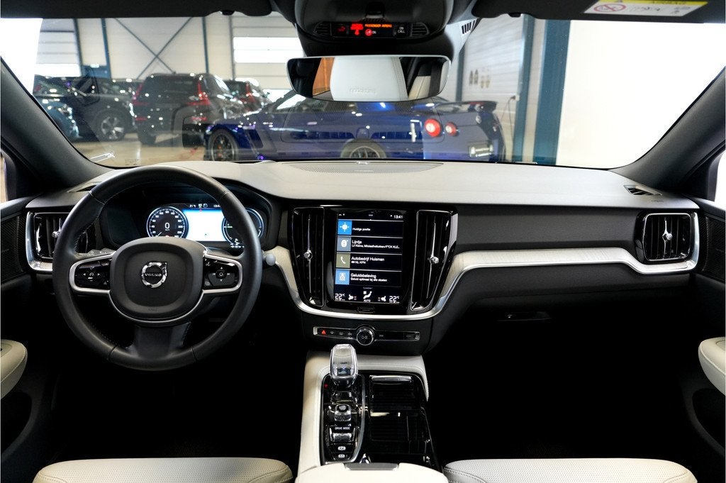 Volvo S60 2.0 Recharge T8 AWD 287kW/390pk Aut8 Inscription P, Automaat, Gebruikt, 4 cilinders, Blauw
