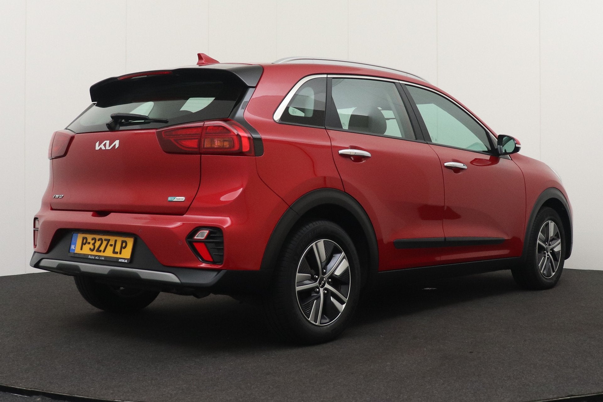 Foto 2 van Kia Niro 1.6 Aut. GDi Hybrid DynamicLine Half-Leder Camera A
