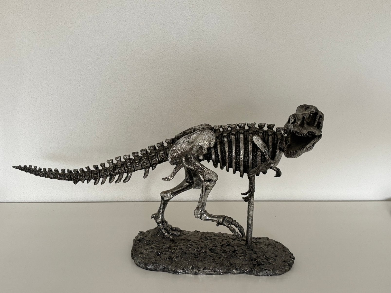 Prachtig gedetaileerd beeld van de Tyrannosaurus Rex skelet, Ophalen of Verzenden
