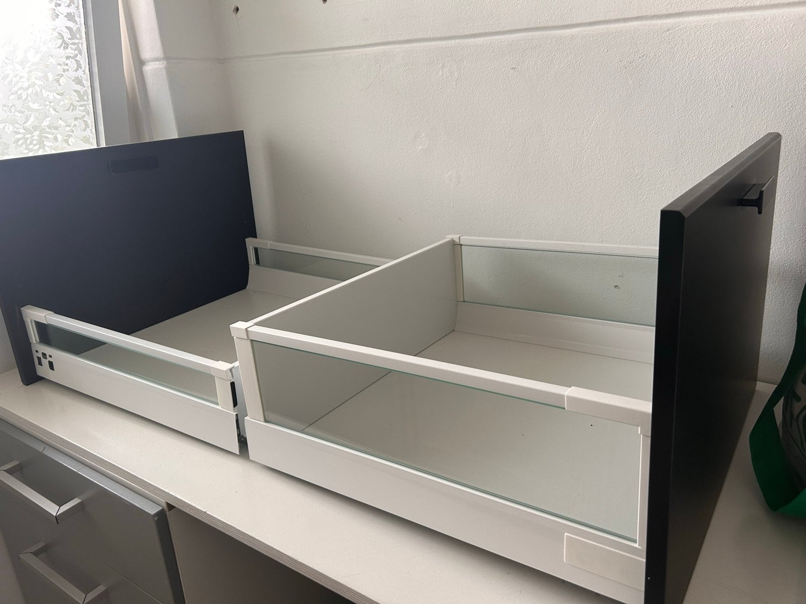 2 Ikea laden compleet keuken zwart nickebo/metod, Huis en Inrichting, Keuken | Keukenelementen, Ophalen, Gebruikt, Zwart, 50 tot 100 cm