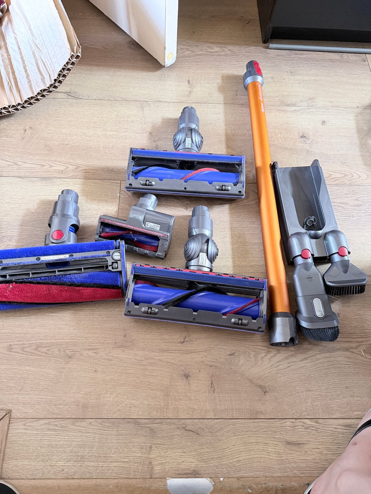 Dyson stofzuiger onderdelen en accessoires, Witgoed en Apparatuur, Stofzuigers, Ophalen, Inclusief accessoires, Gebruikt, Dyson