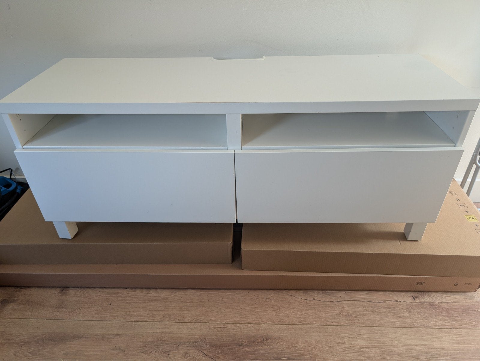 Ikea tv meubel., Huis en Inrichting, Kasten | Televisiemeubels, Ophalen of Verzenden, Gebruikt, 25 tot 50 cm, Minder dan 100 cm