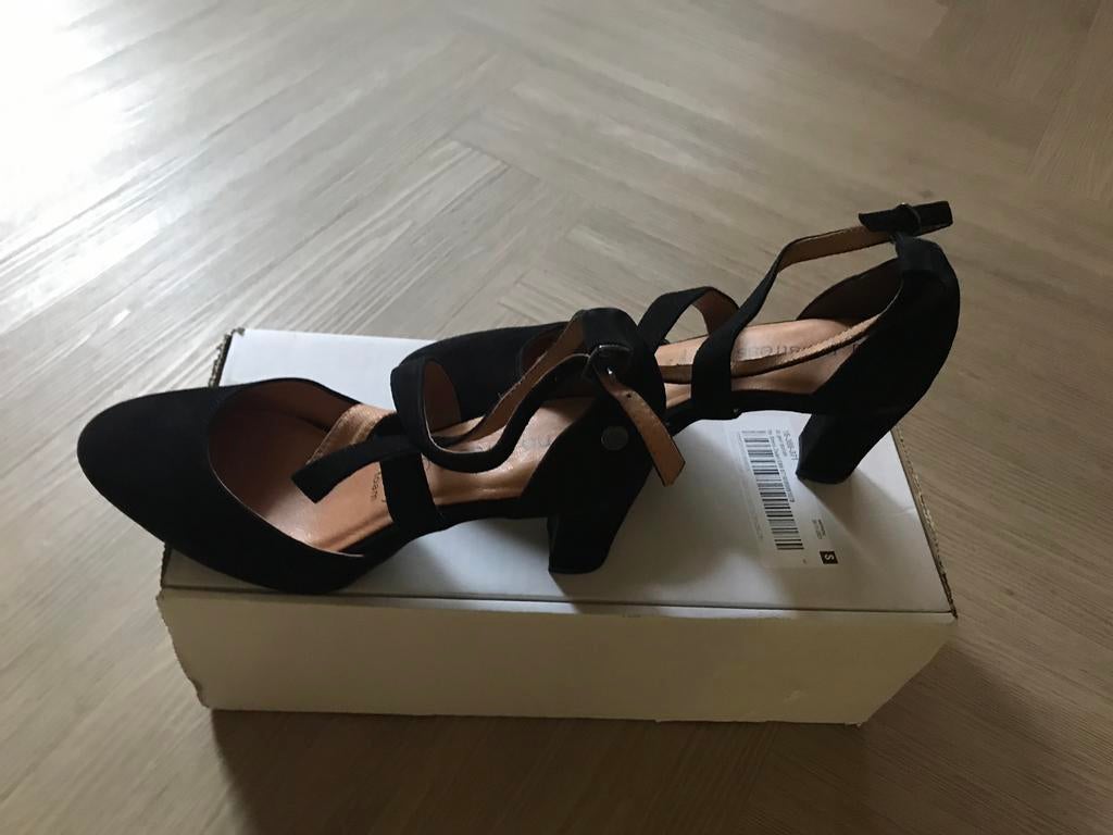 Pumps van No Stress nieuw in doos, suede, zwart maat 37, Kleding | Dames, Schoenen, Pumps, Zwart, Nieuw, Ophalen of Verzenden