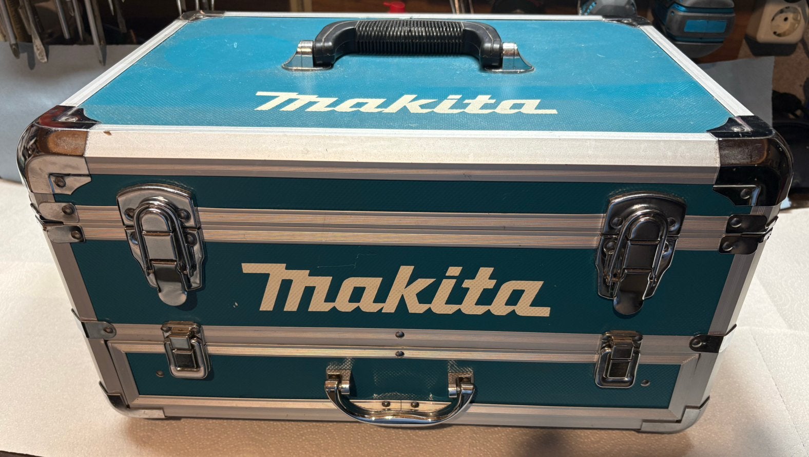 Makita kist - gereedschapskoffer, Ophalen, Zo goed als nieuw