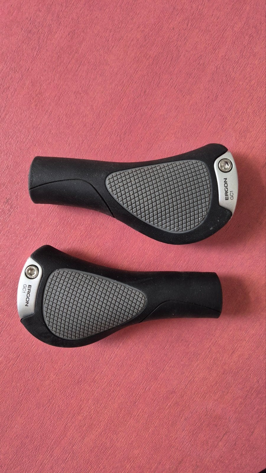 Ergon GC1 fiets handvatten - Zo goed als nieuw, Ophalen of Verzenden, Zo goed als nieuw, Ergon