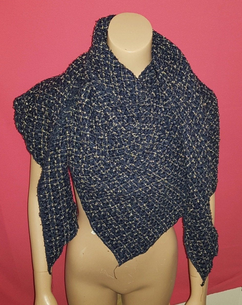 sjaal (066), Ophalen of Verzenden, Zo goed als nieuw, Maat 46/48 (XL) of groter, Sjaal