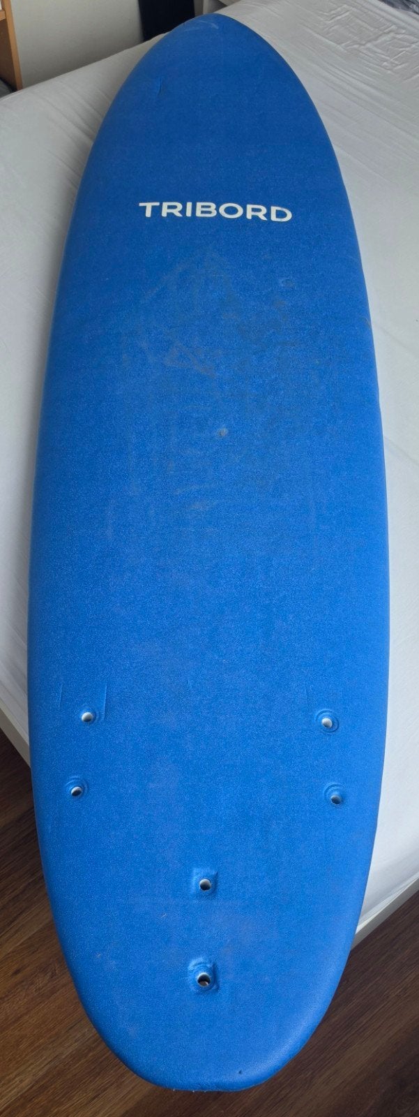 Decathlon Tribord Foam Surfboard 7'0 met leash en vinnen, Watersport en Boten, Golfsurfen, Ophalen, Gebruikt, Funboard, Met koord