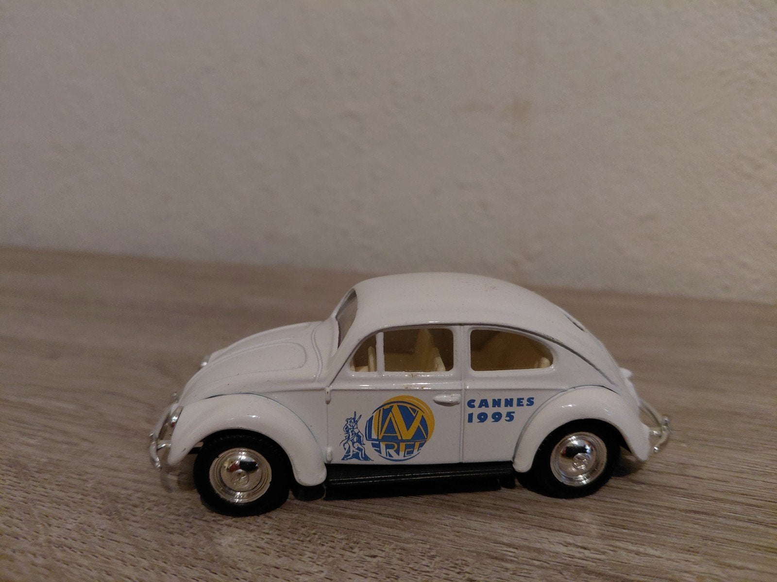 "Cannes 1995" Volkswagen Kever, Overige merken, Gebruikt, Verzenden, Groter dan 1:32