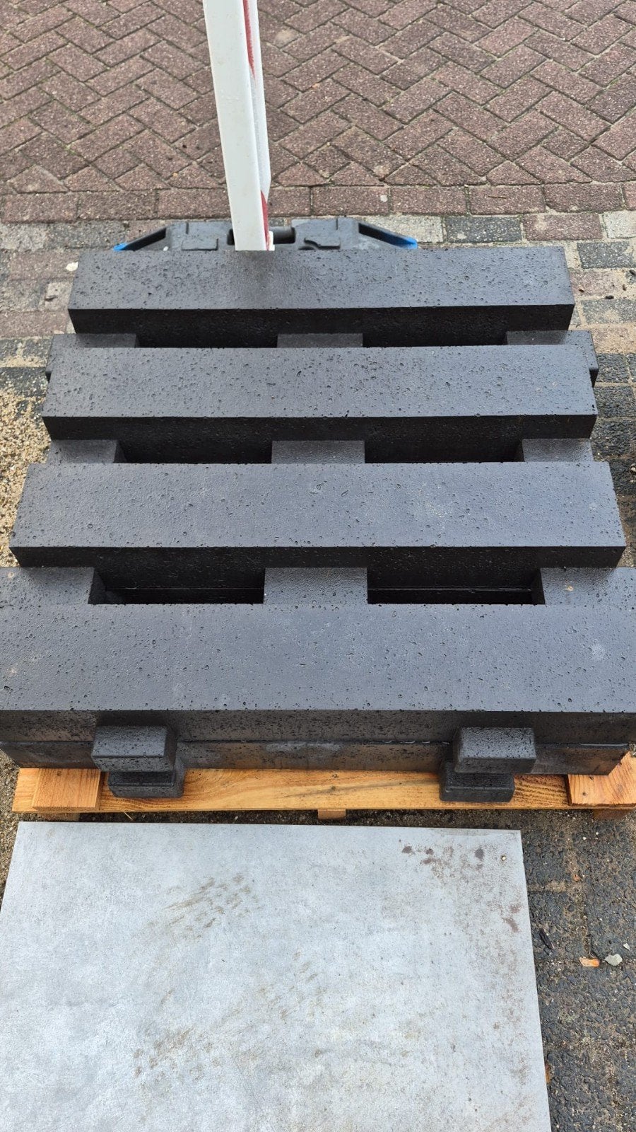 nieuw 2 stuks staptegels weco tegel antraciet 1x1 meter, Tuin en Terras, Ophalen, Minder dan 100 cm, Minder dan 25 cm