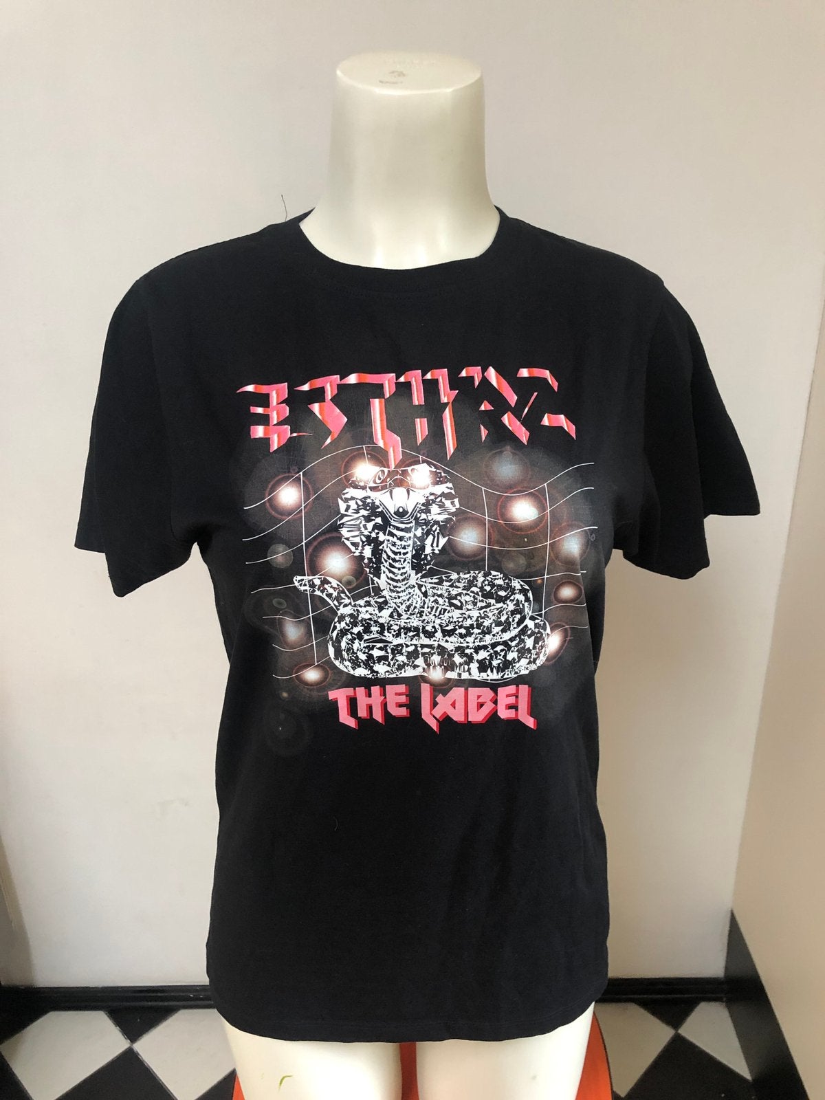 Esthrz enz zwart shirt xs the label, Zwart, Ophalen of Verzenden, Zo goed als nieuw, Korte mouw