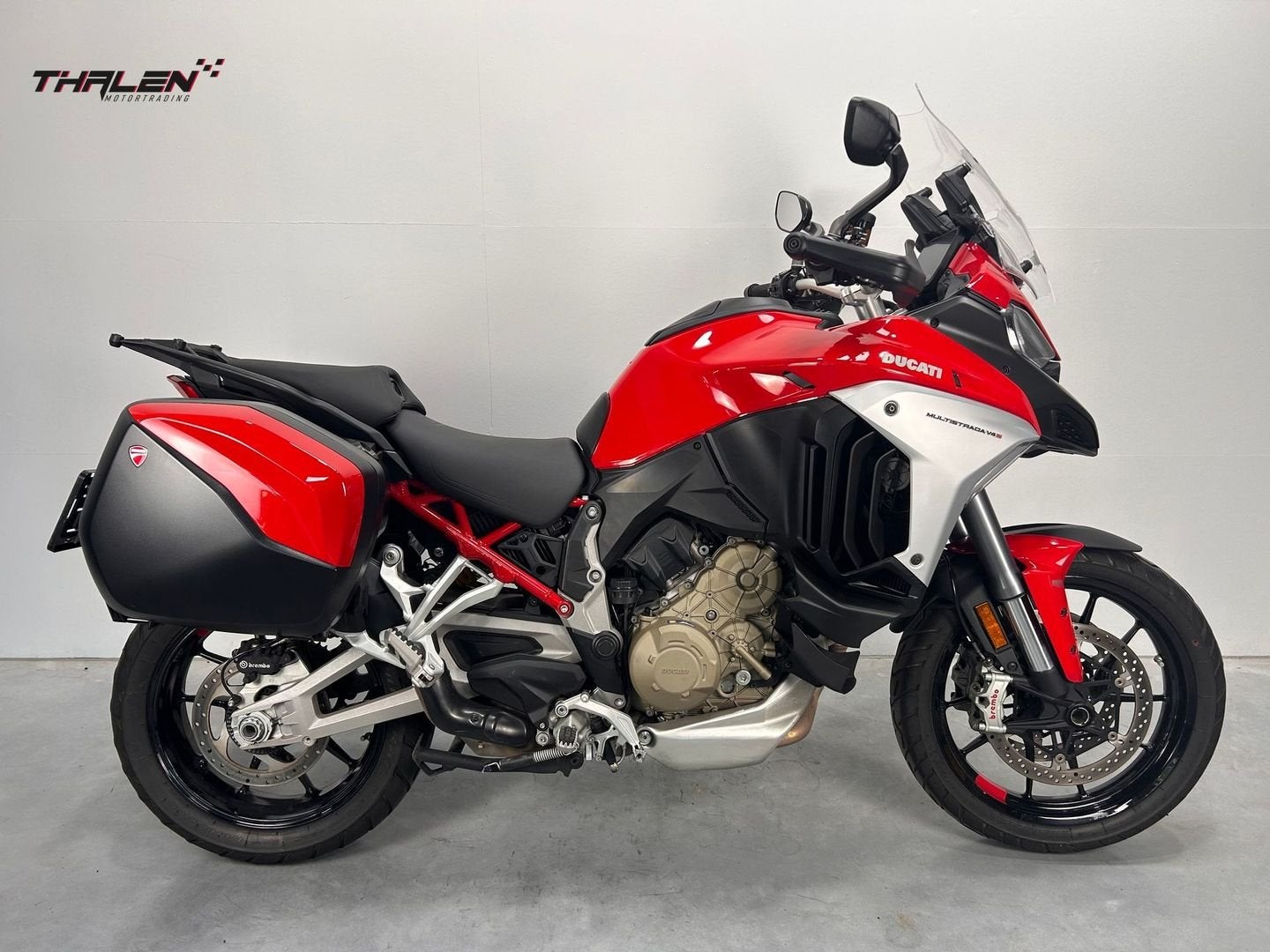 DUCATI Multistrada V4 S Travel & Radar  (bj 2022) km11500, DUCATI, 4 cilinders, Bedrijf, Onbekend