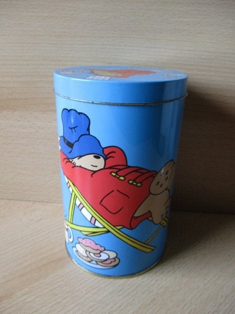 Paddington blik  blauw - luieren in ligstoel  16 x 10cm, Ophalen of Verzenden, Gebruikt