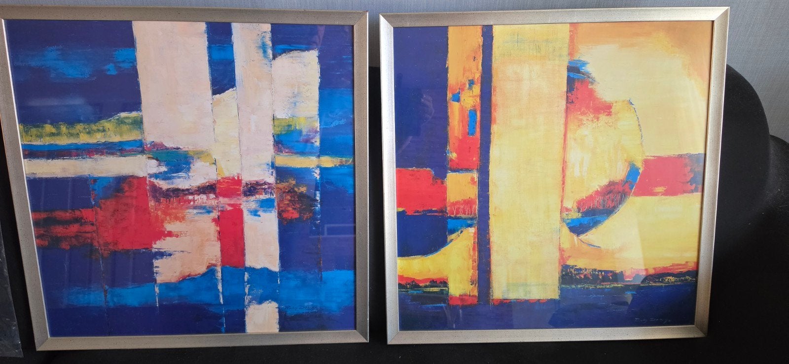 2 Kleurrijke Kunstzinnige Schilderijen met Frisse Tinten, Antiek en Kunst, Ophalen of Verzenden