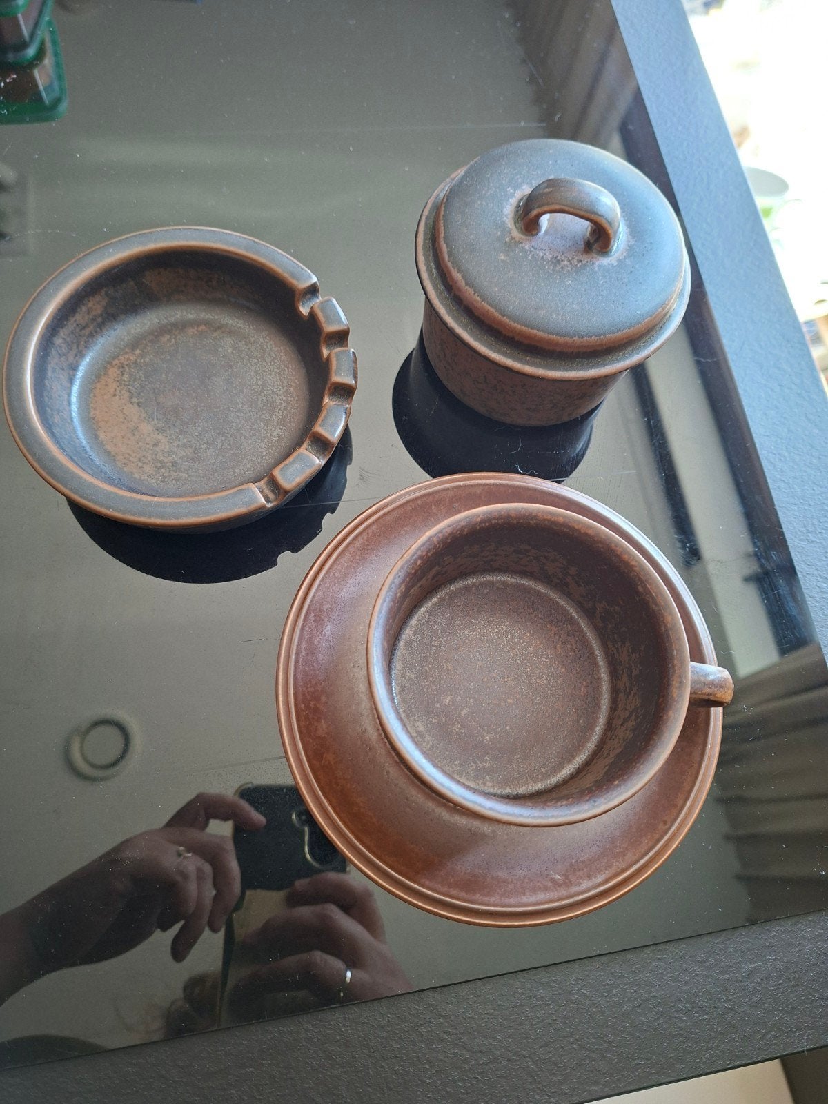 Arabia Finland Ruska set: theekop, schotel, asbak, potje, Ophalen of Verzenden
