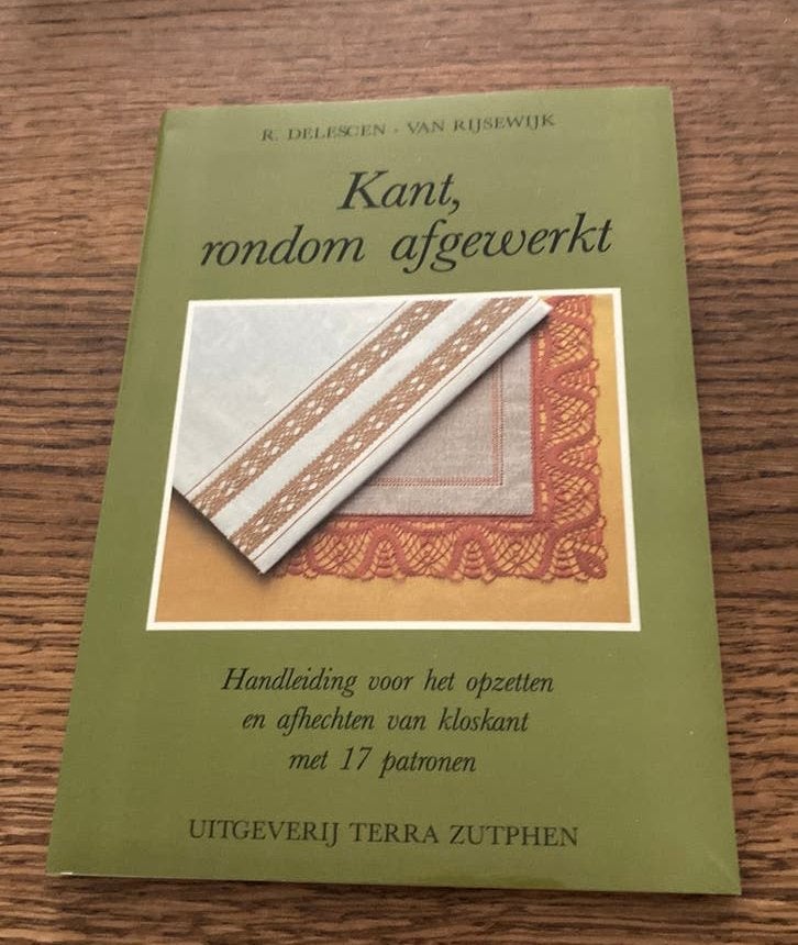Kant rondom afgewerkt, Verzenden, Zo goed als nieuw, Boek of Tijdschrift