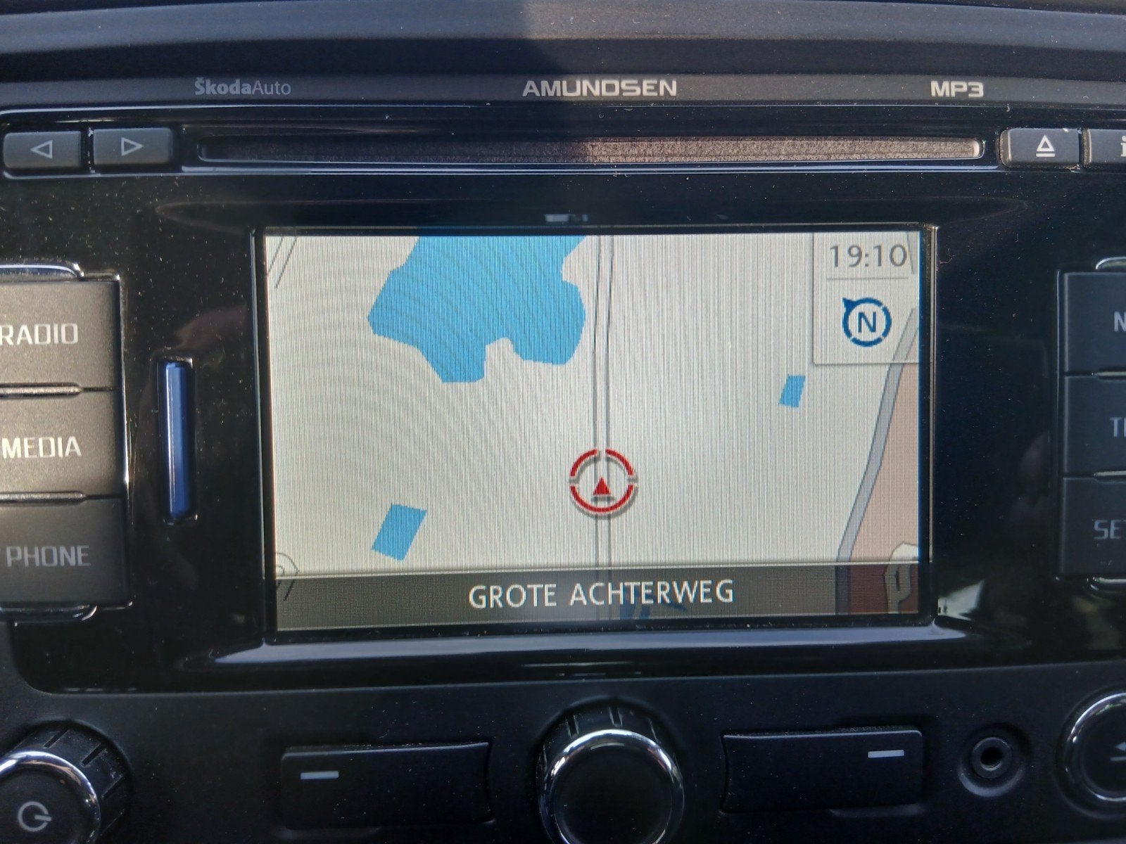 Pracht Skoda 1.8 Superb Combi Autom Airco Navi Trekh Apk '27, Auto's, Skoda, Stof, Zwart, 160 pk, Particulier