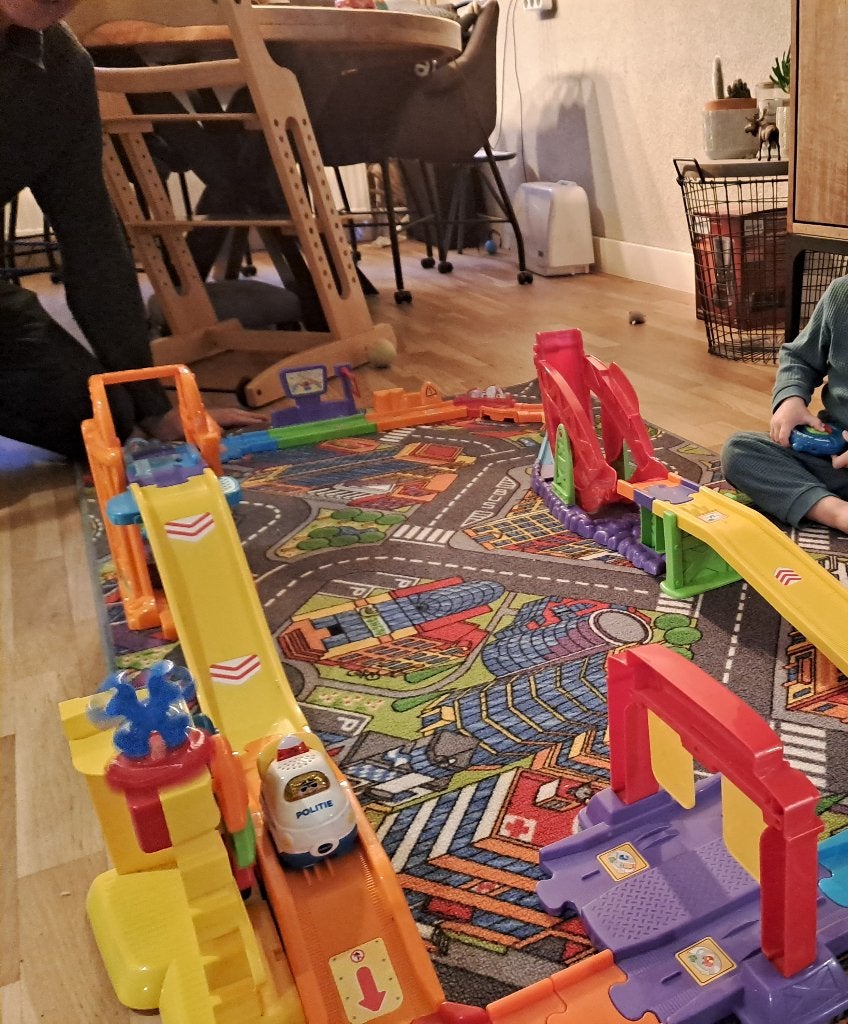 Grote autobaan Vtech toet toet, Kinderen en Baby's, Speelgoed | Vtech, Ophalen, Zo goed als nieuw, 2 tot 4 jaar