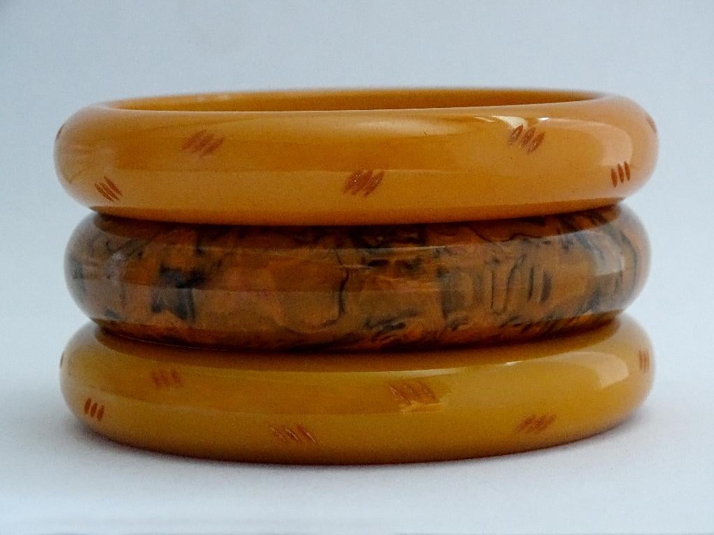 3 Bakeliet Catalin Armbanden, Verzenden, Overige materialen, Armband