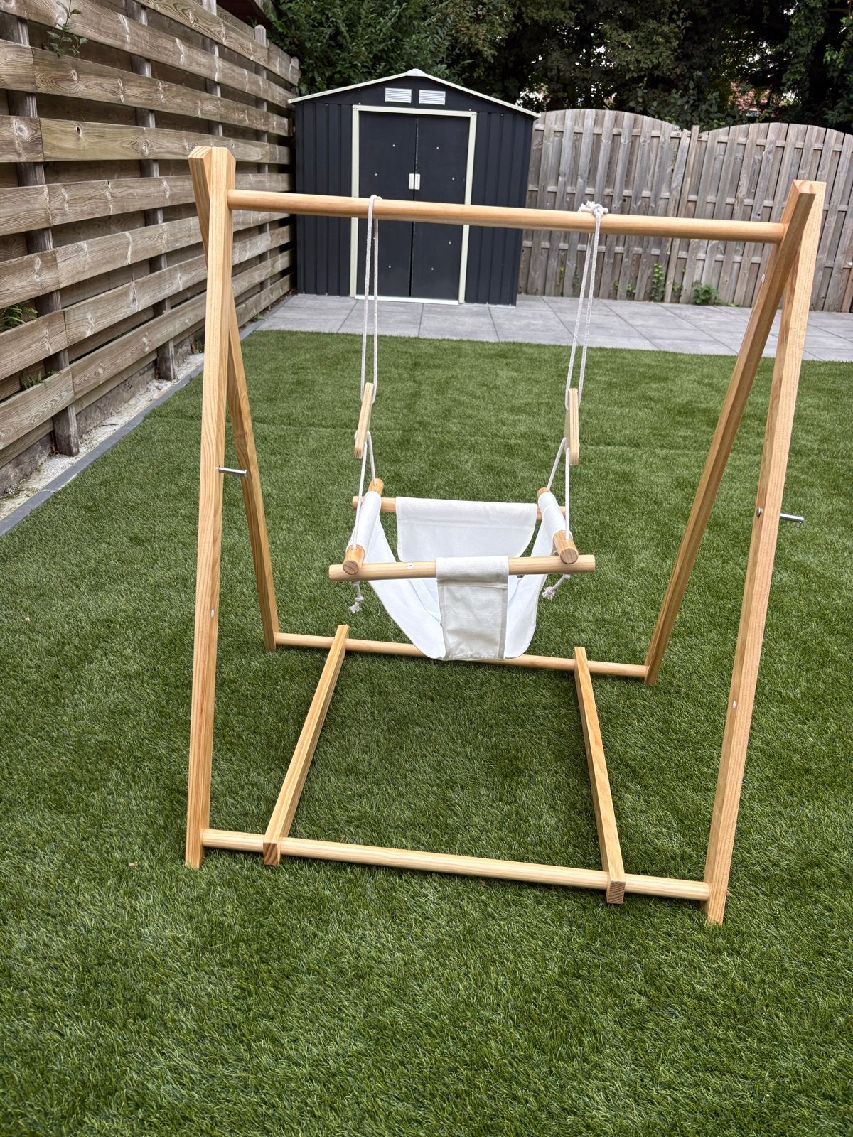 Houten babyschommel - Zo goed als nieuw, Kinderen en Baby's, Ophalen, Zo goed als nieuw, Schommel