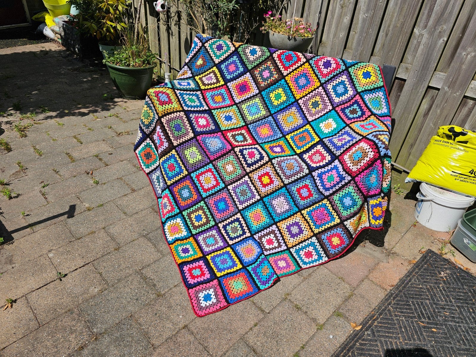 Gehaakte deken/plaid/sprei granny square katoen met rand, Ophalen of Verzenden, Zo goed als nieuw, Haken, Overige typen