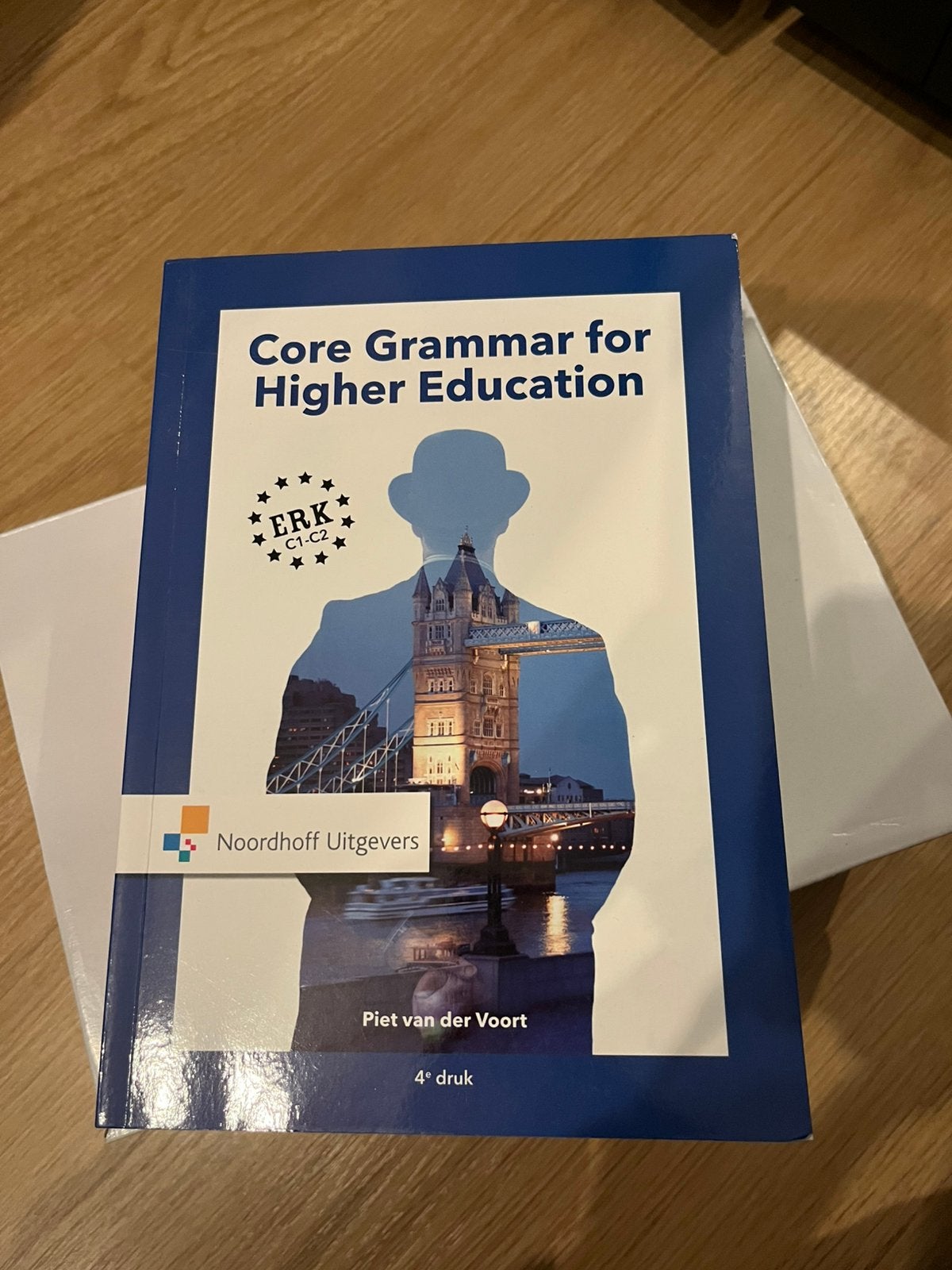 Core Grammar for Higher Education - Piet vd Voort, Boeken, Ophalen of Verzenden, Zo goed als nieuw, Overige niveaus, Engels
