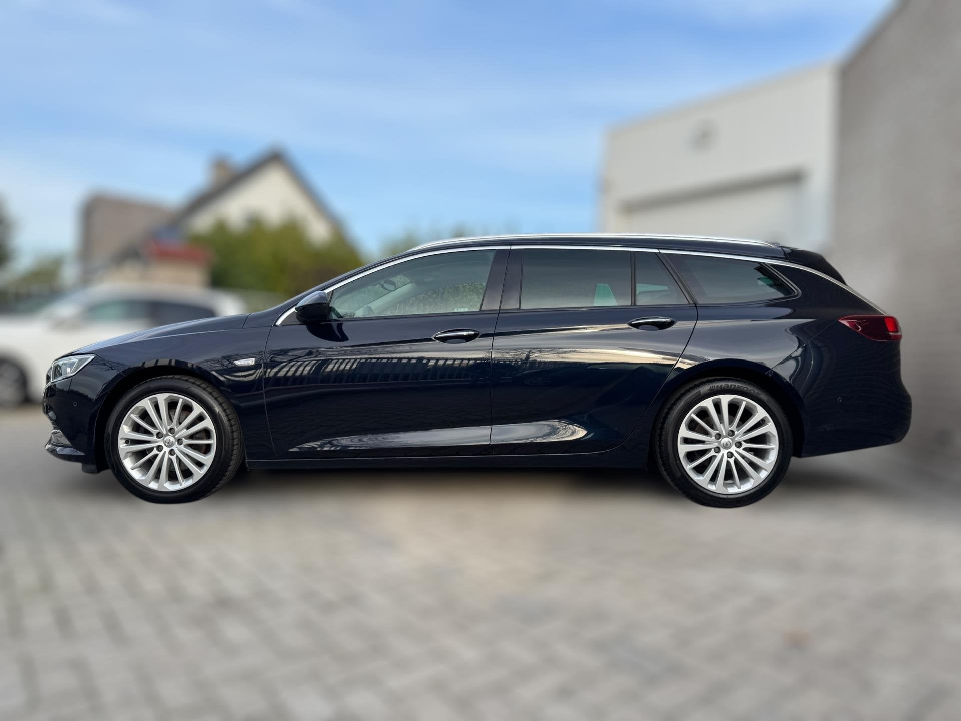 Opel Insignia Sports Tourer 1.5 Turbo Business Executive INK, 730 kg, Gebruikt, 4 cilinders, Blauw