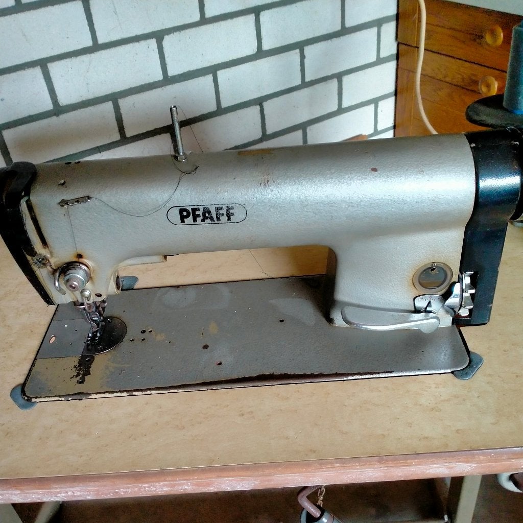 industrienaaimachine, Ophalen, Naaimachine, Industrieel, Gebruikt