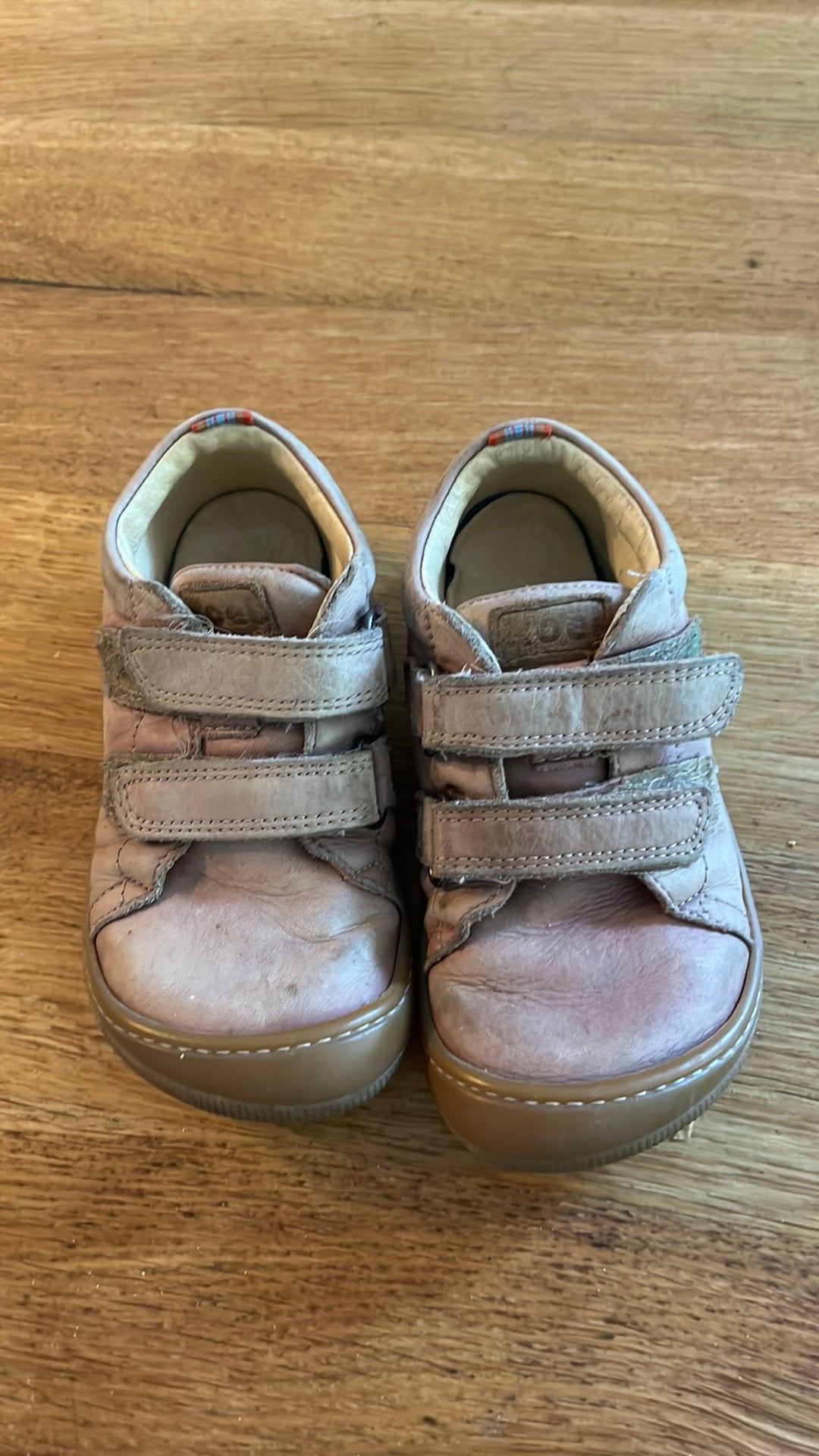Barefoot koel 4 kids lichtroze maat 27, Gebruikt, Schoenen, Verzenden, Meisje