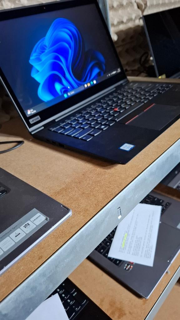 Lenovo ThinkPad X1 Yoga, Computers en Software, Windows Laptops, Zo goed als nieuw, 14 inch, 3 tot 4 Ghz, 8 GB, Qwerty, Met videokaart