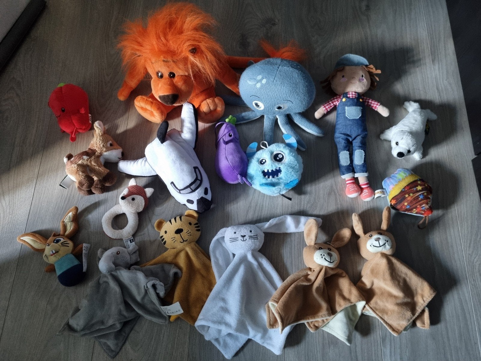 knuffel en knuffeldoekjes pakket - diverse soorten, Hema, Overige typen, Ophalen of Verzenden, Zo goed als nieuw