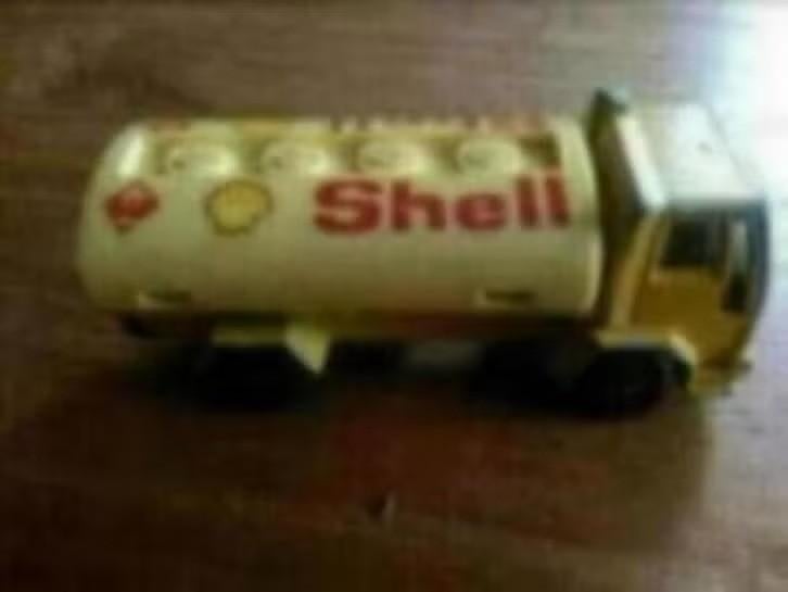 Majorette Ford Shell tankwagen miniatuur, Hobby en Vrije tijd, Modelauto's | Overige schalen, Ophalen of Verzenden, Gebruikt, Bus of Vrachtwagen