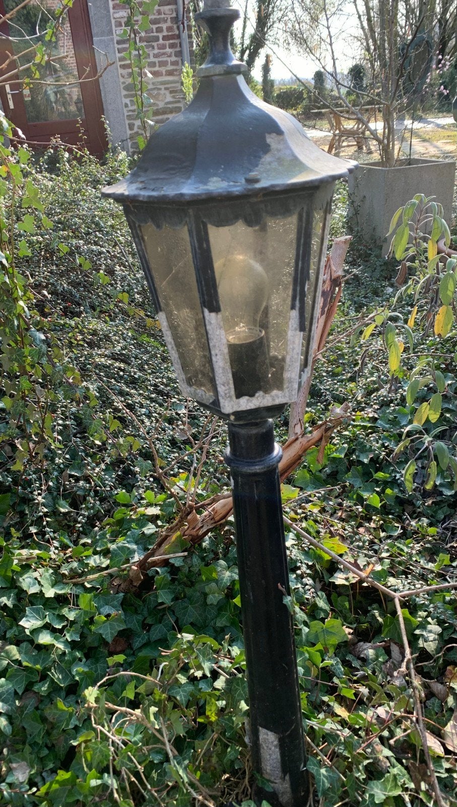 Antieke buitenlamp - functioneel en charmant, Ophalen