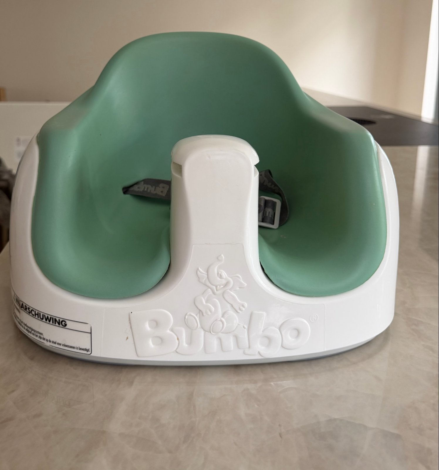 Bumbo Multi Seat - Mat groen met afneembaar eetblad, Ophalen of Verzenden, Zo goed als nieuw, Overige typen, Afneembaar eetblad