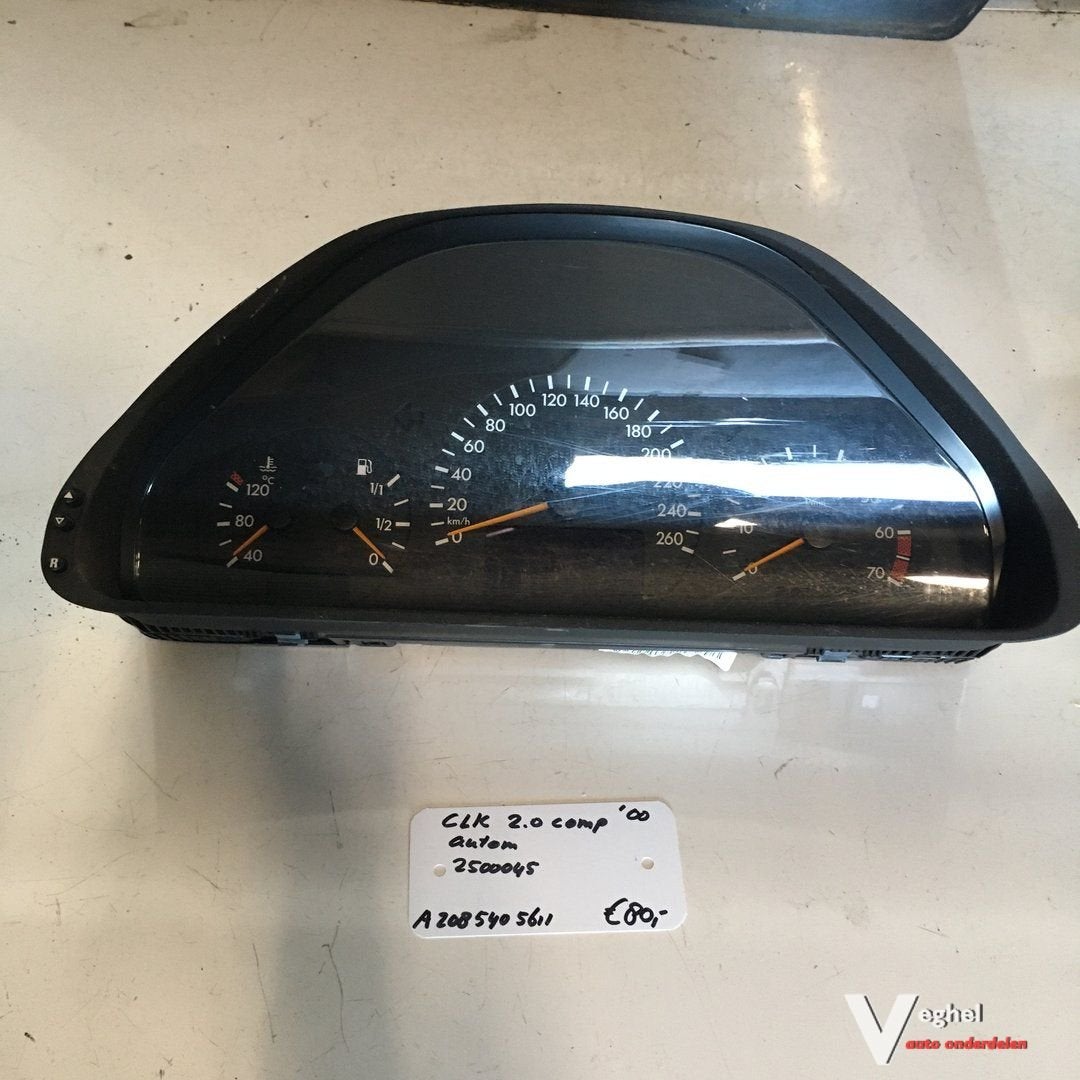 Mercedes CLK 2.0 Compressor automaat 2000 2500045  Km Teller, Gebruikt, -, -, Ophalen of Verzenden