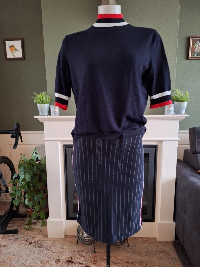 Taifun sportief combinatie trui top rok M 38 40 donker blauw, Kleding | Dames, Maat 38/40 (M), Blauw, Ophalen of Verzenden, Zo goed als nieuw