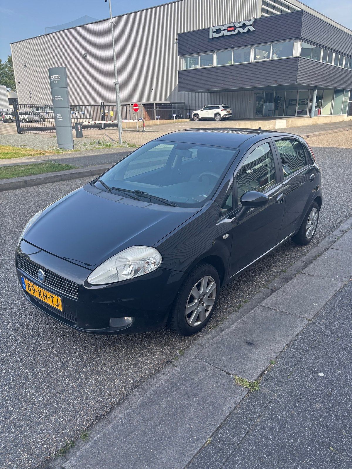 Fiat Punto 2007 5D 1.4 benzine nette en goed rijdende auto, Auto's, Fiat, Particulier, Punto, Benzine, B, Hatchback, Handgeschakeld