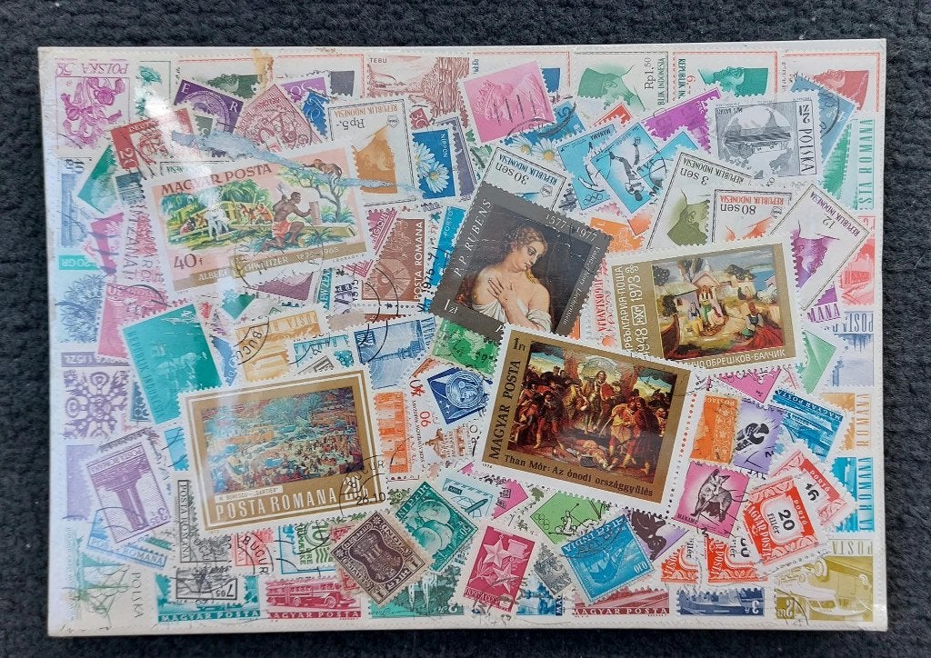 Vintage set postzegels uit jaren 60 en 70, Postzegels en Munten, Verzenden, Overige landen, Gestempeld