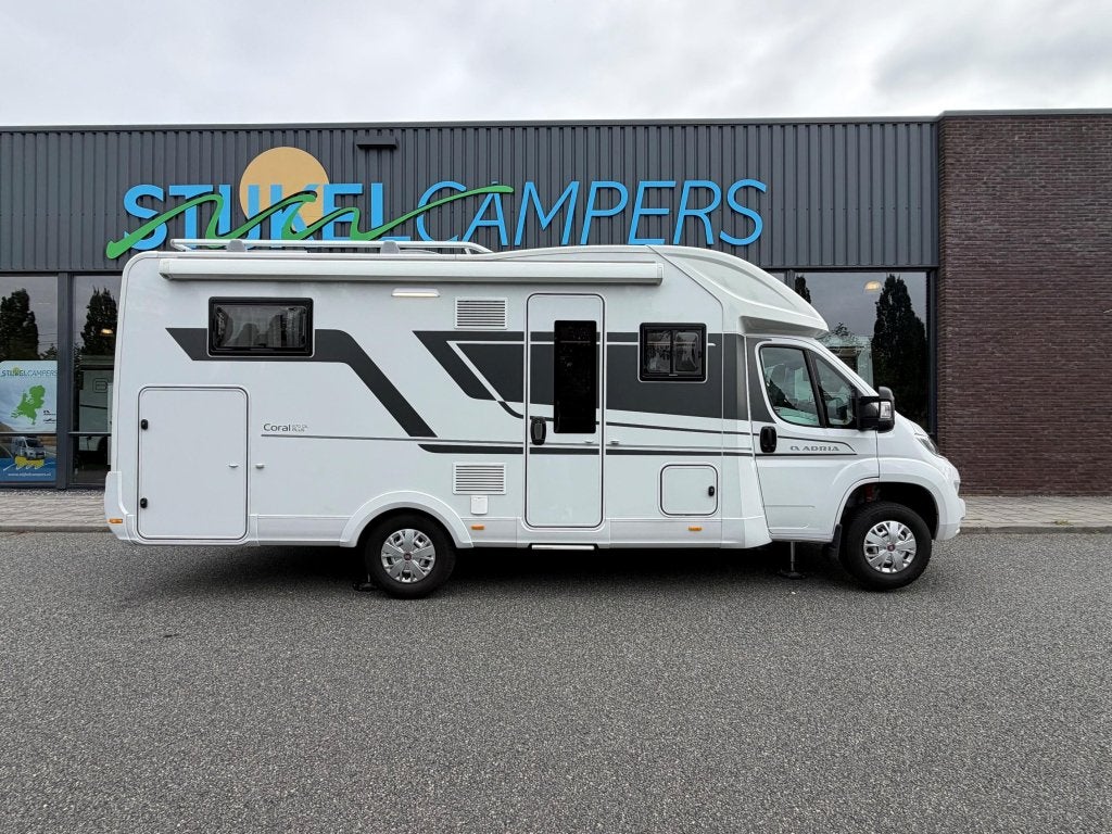 Adria Coral Plus 670 DL LEVEL/LITHIUM/OMVORMER, Caravans en Kamperen, Automaat, Winterisolatie, Ringverwarming, Fiat