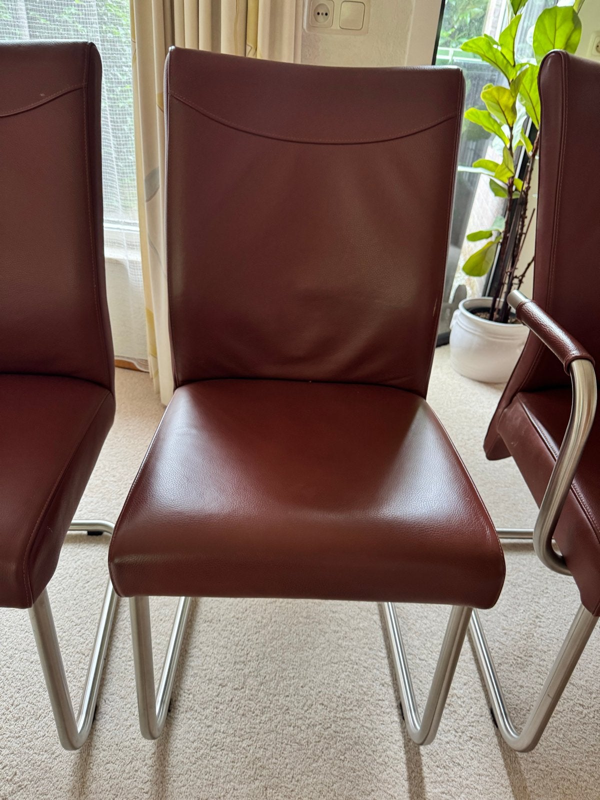Set van 4 bruine leren eetkamerstoelen met armleuningen, Huis en Inrichting, Stoelen, Ophalen, Gebruikt, Bruin, Leer
