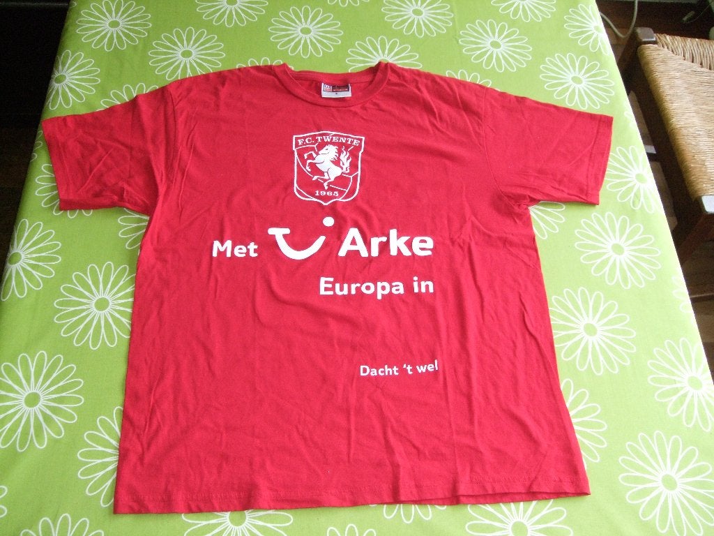 FC Twente Shirt - Met Arke Europa in, dacht het wel -Grolsch, Ophalen of Verzenden, Zo goed als nieuw, F.C. Twente, Shirt