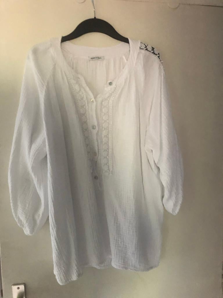 Witte blouse met kanten details, Verzenden, Gedragen, Maat 38/40 (M), Wit