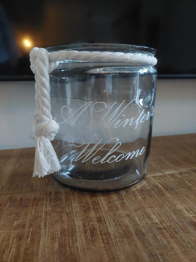 Glazen pot 'A Winter's Welcome' met touw, 20 cm hoog, Huis en Inrichting, Woonaccessoires | Vazen, Ophalen of Verzenden, Zo goed als nieuw