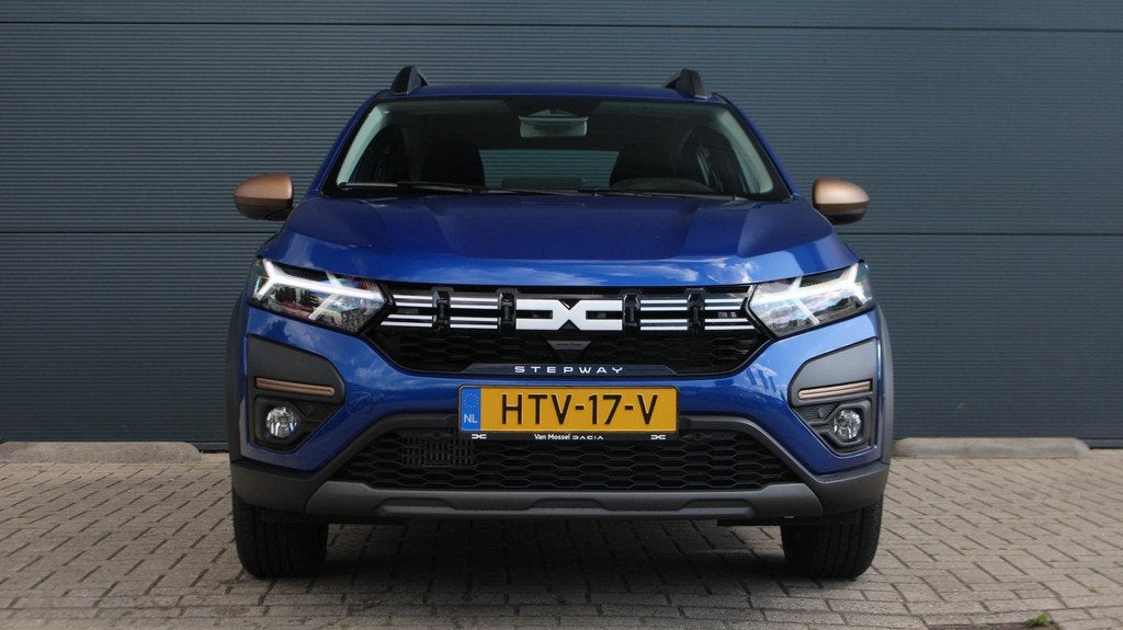Dacia Sandero Stepway 1.1 TCe 110Pk Extreme | Navigatie | Pa, Voorwielaandrijving, Stof, Blauw, Bedrijf